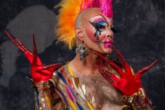 bushwig-09.19-izzy-berdan-500