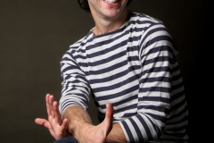 portrait.-black-white-and-emoting-web-3